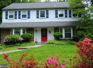 681 Midway Ln, Blue Bell, PA 19422