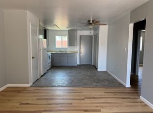 2622 Roeding Rd APT E, Ceres, CA 95307