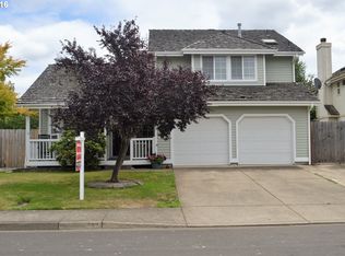 883 S 44th St, Springfield, OR 97478