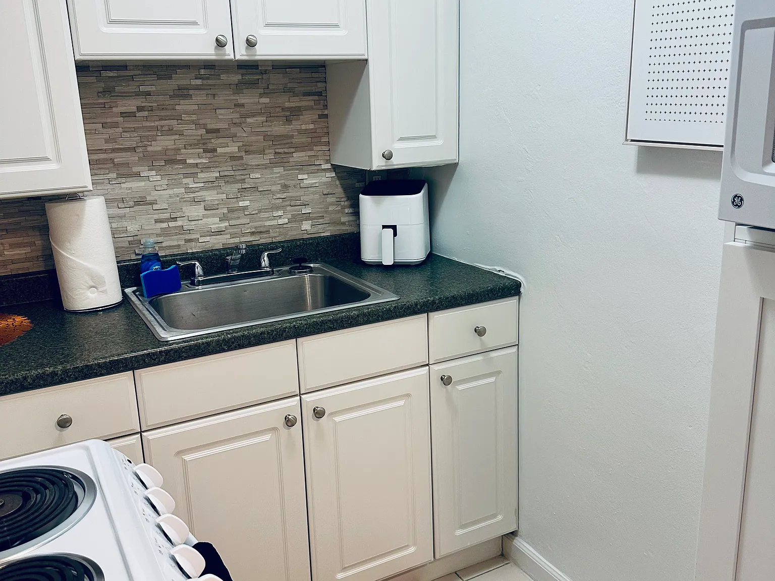 1 bed, 2654 sqft, $2,300 — Photo 4