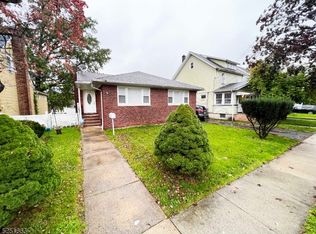 144 W Grant Ave, Roselle Park, NJ 07204