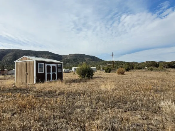 3 Sage Dr, Mimbres, NM 88049