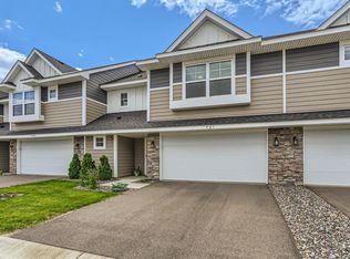 761 S Rice Creek Pl NE, Fridley, MN 55432
