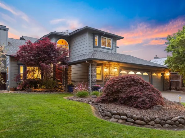 9384 Lakewood Drive, Windsor, CA 95492