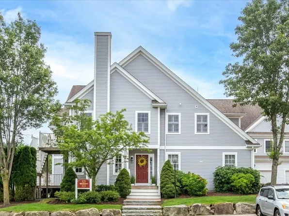 319 Tamarack Ln, Abington, MA 02351
