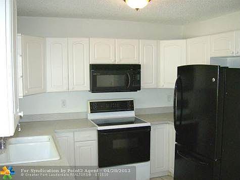 1st image of 330 City View Dr #330