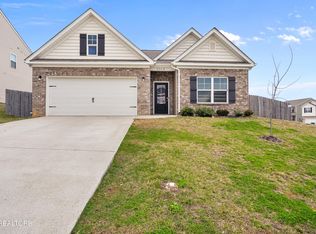 2359 Stream View Ln, Morristown, TN 37814