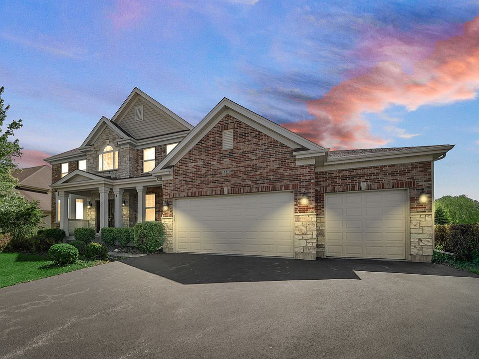 2nd image of 15 Empress Dr