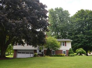 2786 Lyons Rd, Camillus, NY 13031