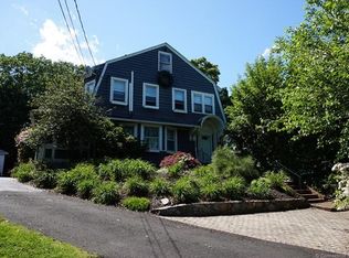 1080 Whitney Ave, Hamden, CT 06517