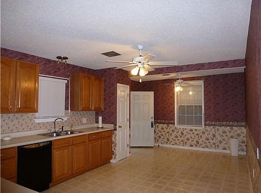 5th image of 1109 Allo Ave