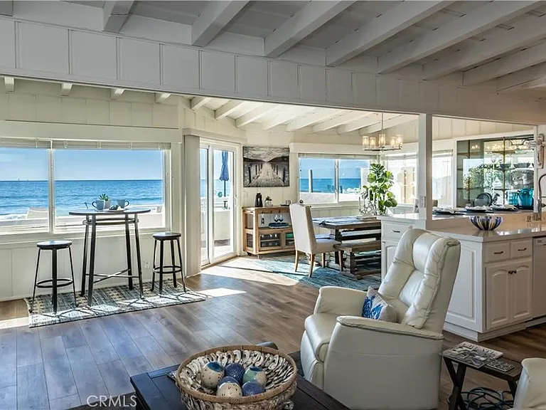 35325 Beach Rd — Photo 9