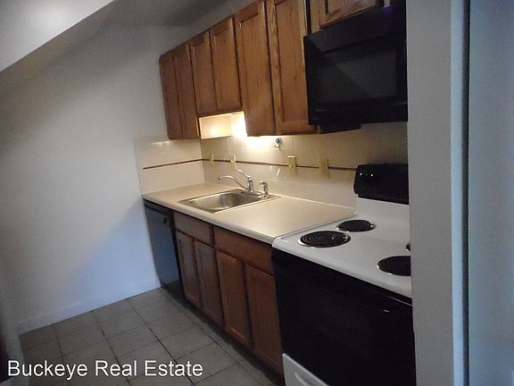 5th image of 161 W Maynard Ave APT 1C