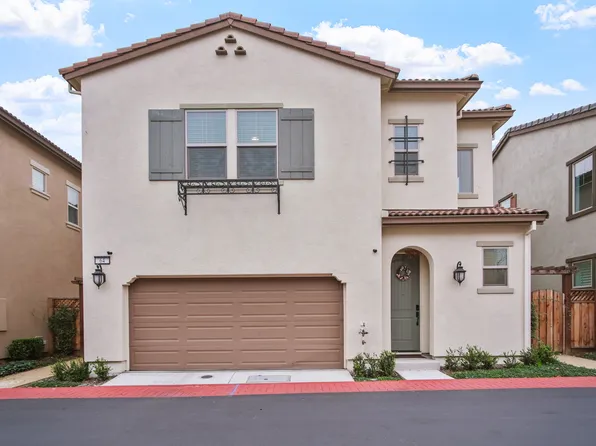 64 W Ambroggio St, Mountain House, CA 95391