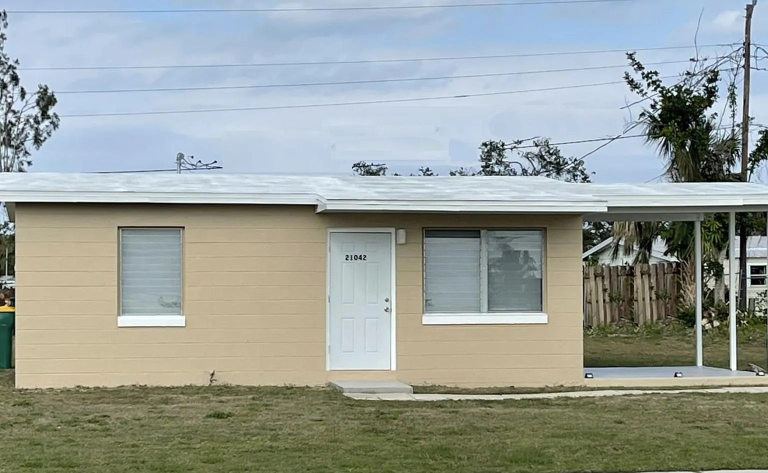 2 bed, 648 sqft, $1,300 — Photo 1