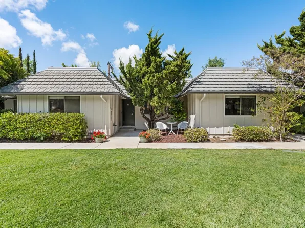 21 Willow Rd APT 45, Menlo Park, CA 94025