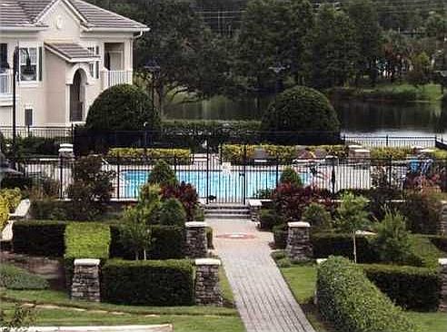 4th image of 2001 Tizewell Cir APT 1515