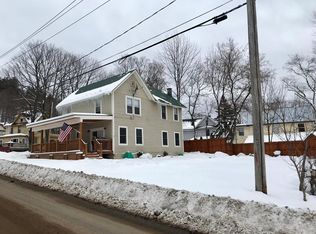 14 Keene St, Saranac Lake, NY 12983