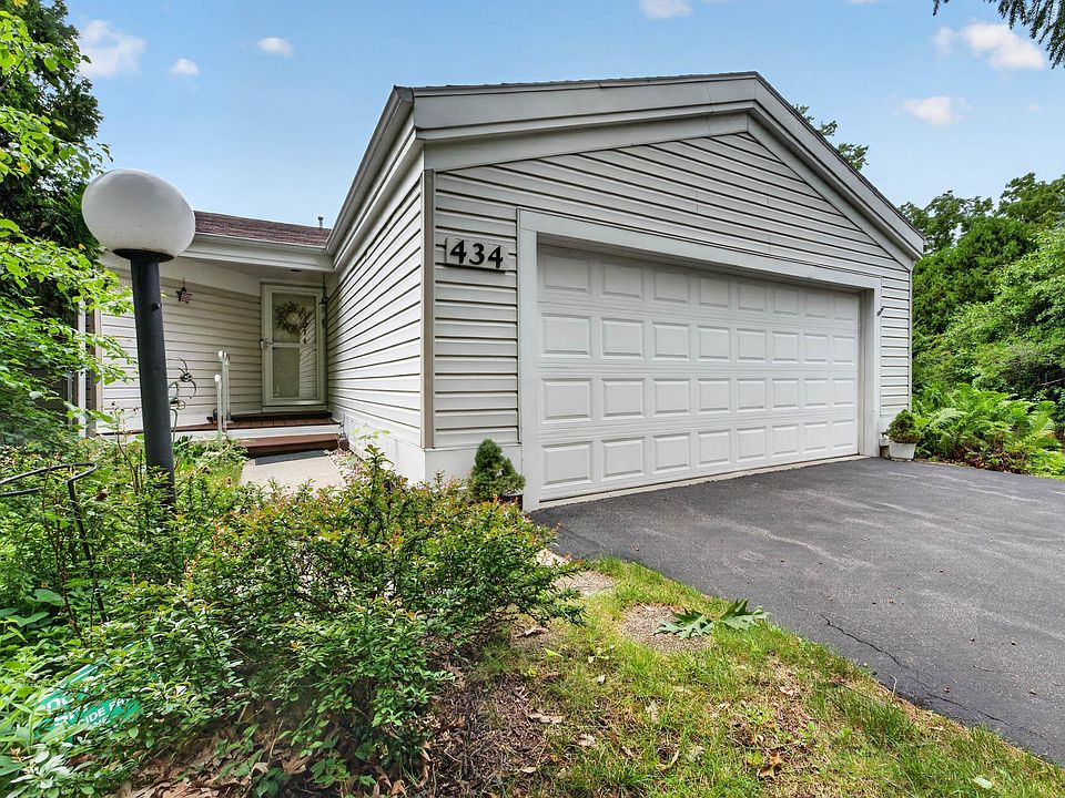 1st image of 434 N Westfield Rd