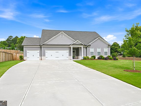 2nd image of 155 Cherokee Rose Ln