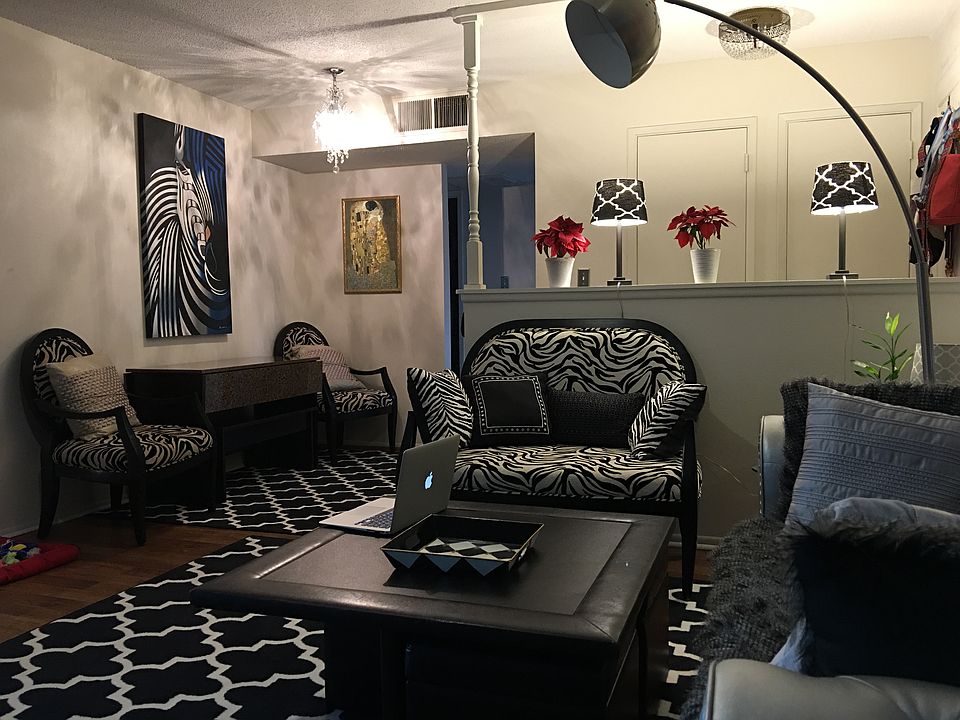 spacious living room