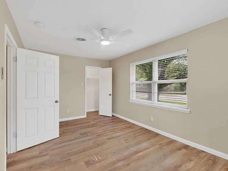 1016 Sproles Dr — Photo 29