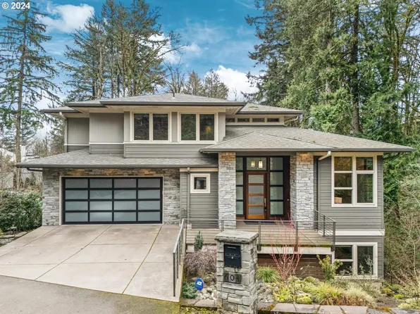 604 SW 48th Dr, Portland, OR 97221