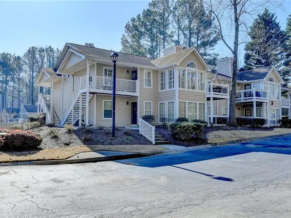 309 Berkeley Woods Dr, Duluth, GA 30096
