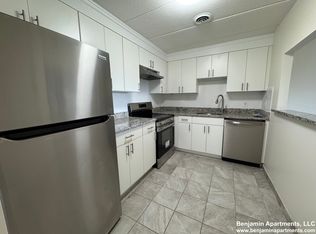 51 Hill Rd APT 207, Belmont, MA 02478