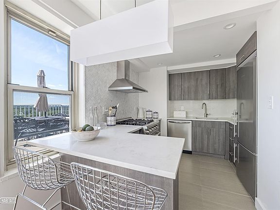 4th image of 107-40 Queens Blvd #16A