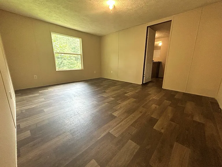 302 Autumn Ln #37 — Photo 11