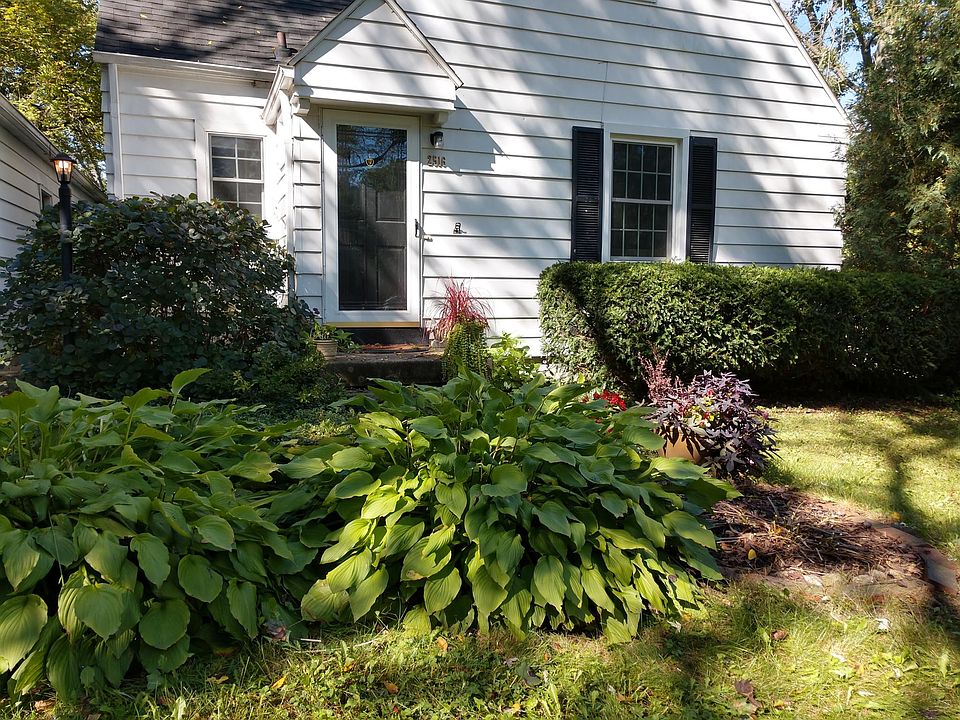 1st image of 2516 Maplewood Ave