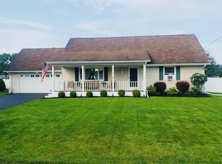 992 Hudson Acres Dr, Pine City, NY