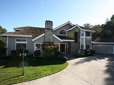 2nd image of 11 Brandt Dr