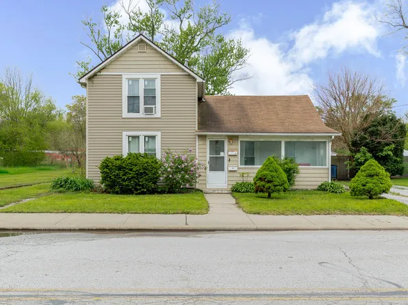 200 Wagner Rd, Chesterton, IN 46304