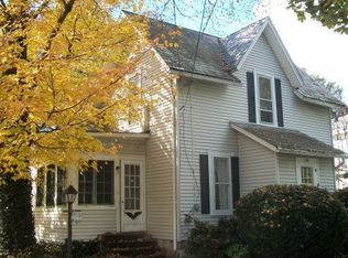 100 1st St, New London, OH