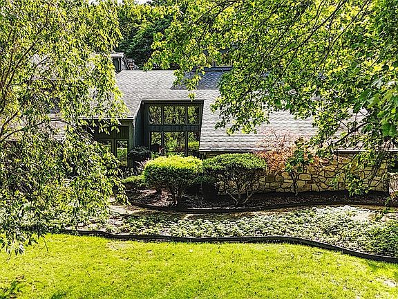 2nd image of 4735 Spring Ridge Ln