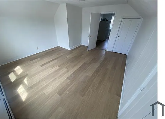 1 bed, 500 sqft, $2,300 — Photo 2