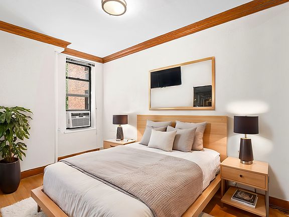 3rd image of 1680 York Ave APT 2C