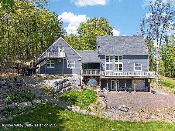 3rd image of 322 Morrison Road