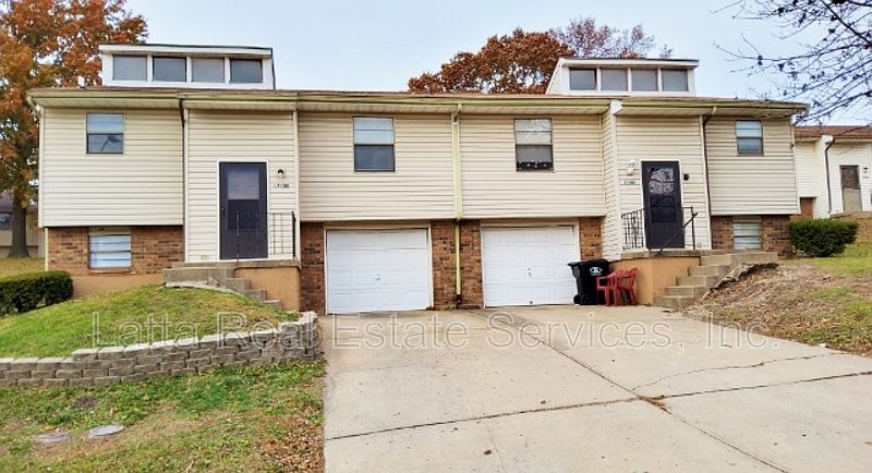 1st image of 17300 E 48th Ter S