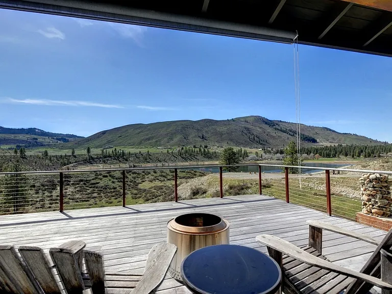 Twin Lakes Dr — Photo 9