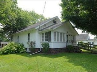 110 Market St, Philo, OH 43771