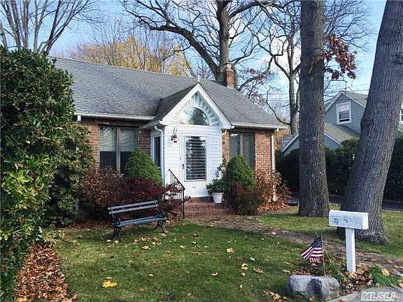 2nd image of 80 Annetta Ave