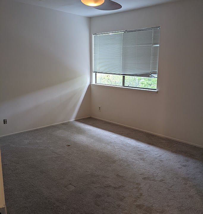 1st image of 918 Apricot Ave