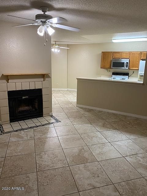 1st image of 2910 W Marconi Ave Unit 104