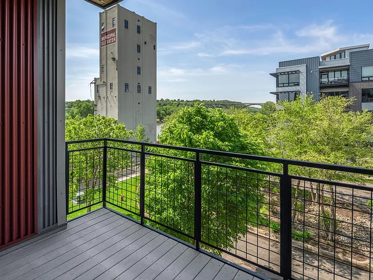 240 Spring St #310 — Photo 24