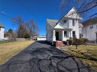 852 Hoffman St, Elmira, NY 14905