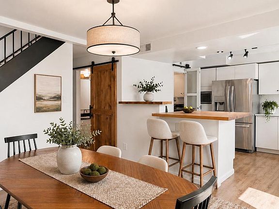 3rd image of 4169 Balboa Way
