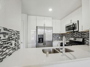Kenmore Towers, Los Angeles, CA 90005